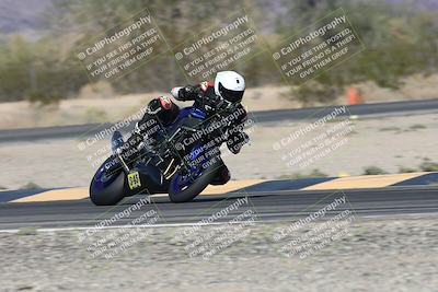 media/Oct-30-2025-Racers Edge (Thu) [[dabbdaf680]]/3-B Group/Session 5 (Turn 6)/